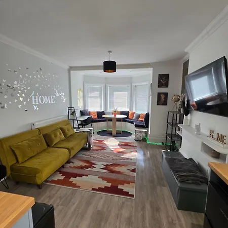 Folkestone Cosy West End Flat Near Leas And Channel Tunnel Exterior photo